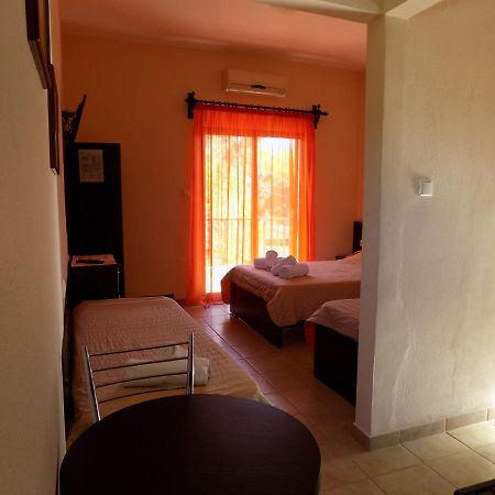 Apartament Alisachni Paralia Panteleimonos Zewnętrze zdjęcie